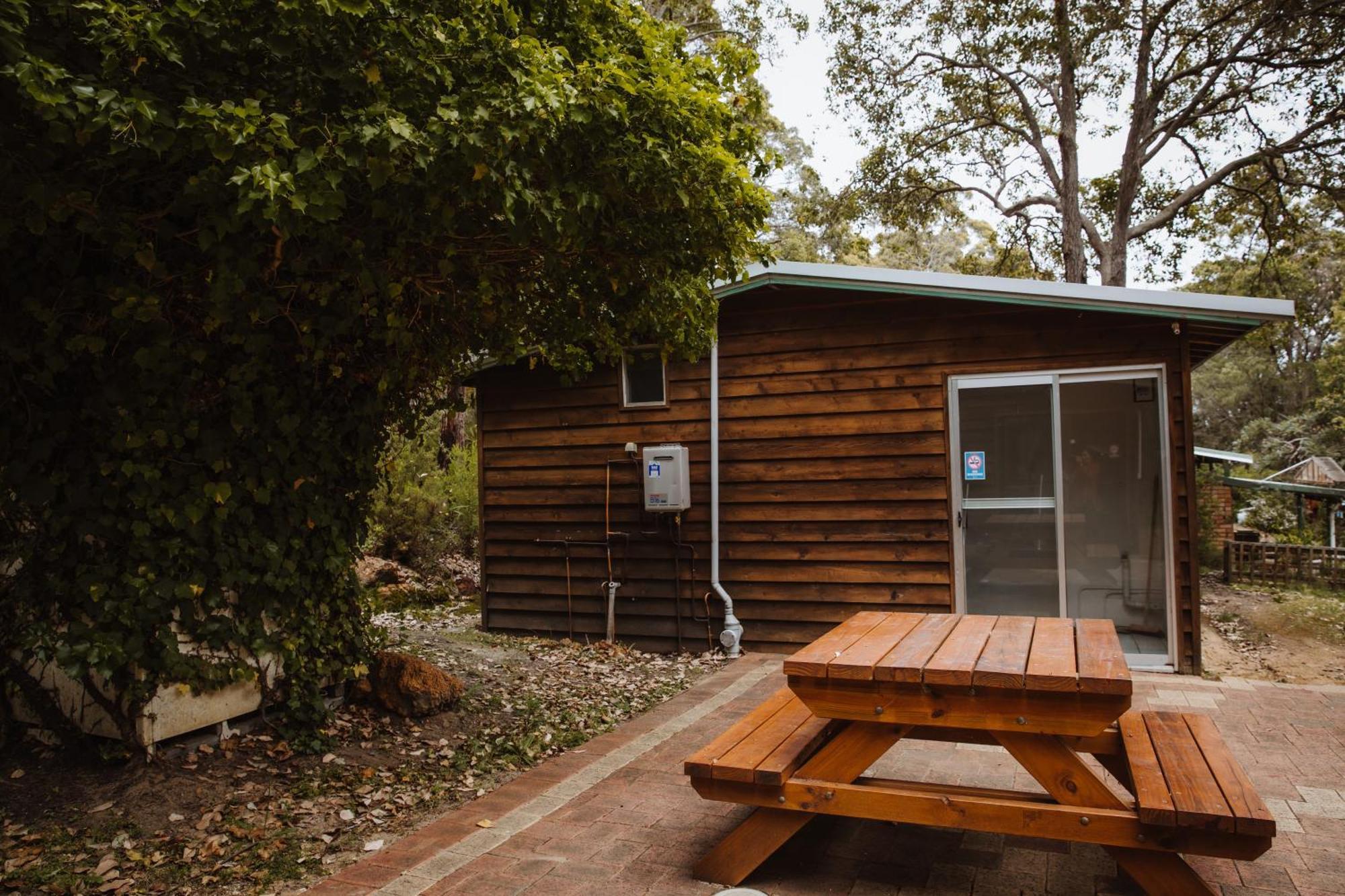 Gum Grove Chalets Denmark Room photo